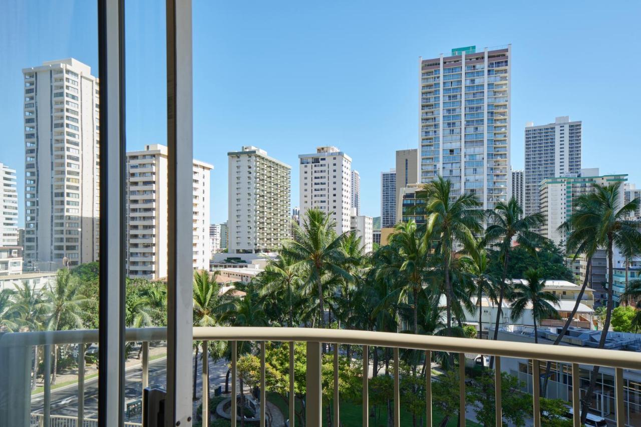 Outrigger Waikiki Paradise Hotel Honolulu Exterior foto